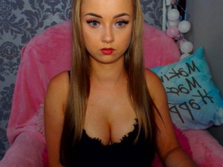 Фотографії AngelSue 10- stanup, 20-show ass, 25-show ass and spank it, 30-add friends, 50- boobs in bra, tip me!