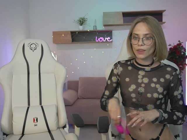 Скріншоти передачі AngieNatasha054