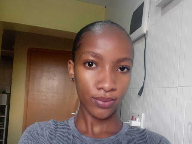 Фото профілю Angydoll