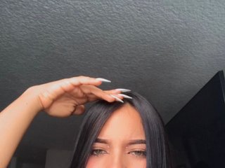 Еротичний відеочат anie-evanss