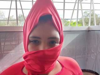 Еротичний відеочат anisaanann