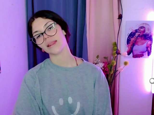 Скріншоти передачі canela_love