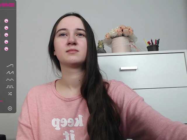 Скріншоти передачі AnnabelleBufo