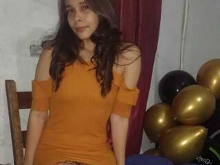 Еротичний відеочат AnnieBarely