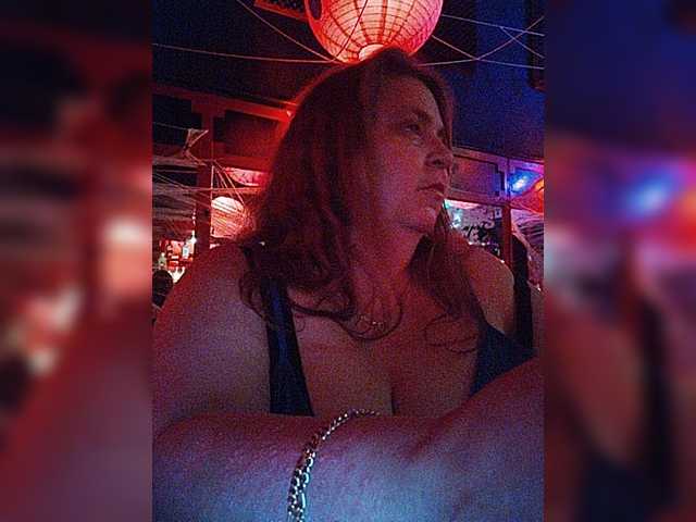 Фотографії AnnieBBW Gett At the Bar with my friend