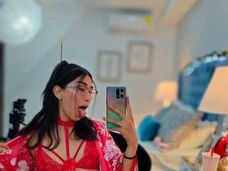 Еротичний відеочат April-Sum