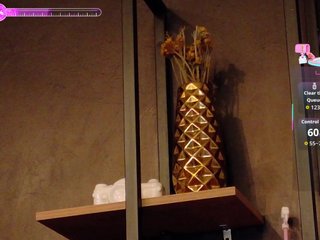 Еротичний відеочат AprilHill