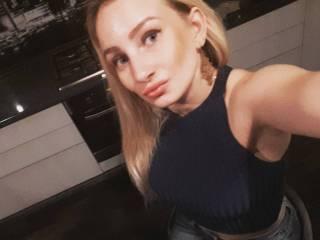 Еротичний відеочат aquajanise