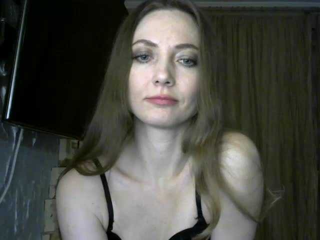 Фотографії ArdentAlexa Hey guys!:) Goal- #Dance #hot #pvt #c2c #fetish #feet #roleplay Tip to add at friendlist and for requests!