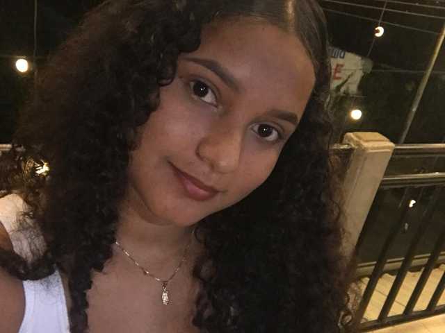 Фото профілю Arianna-3