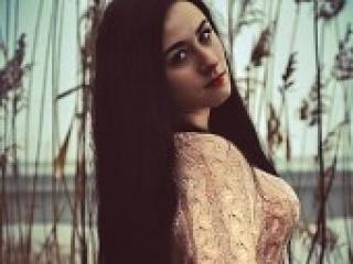 Еротичний відеочат arinochka15