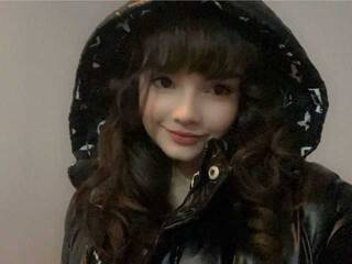 Еротичний відеочат AryaStarky