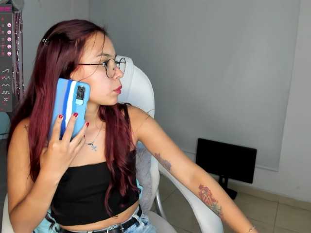 Скріншоти передачі AshelyGirl