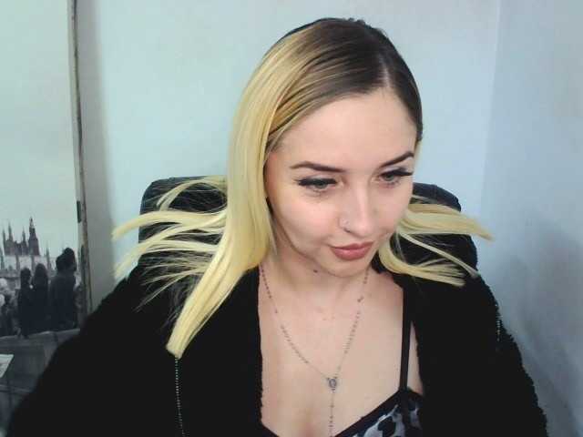 Скріншоти передачі Ashleey