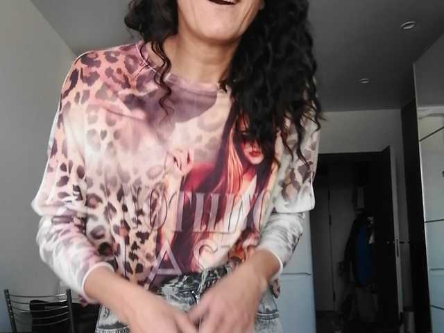 Скріншоти передачі AshleyAsh