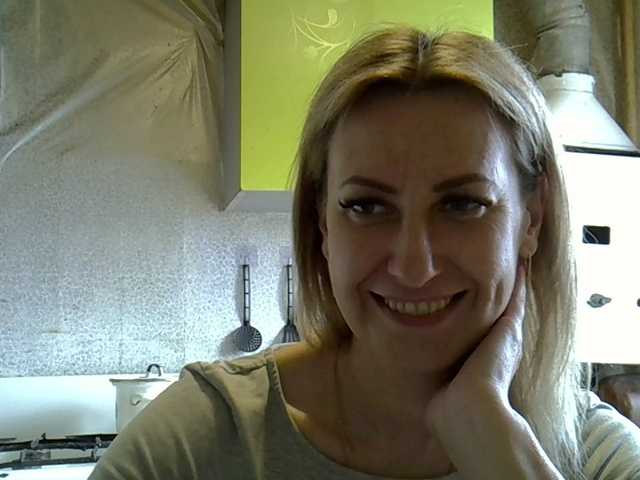 Скріншоти передачі AshleyLight