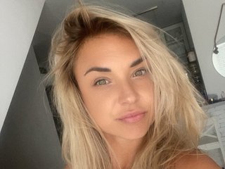 Еротичний відеочат AshleyPerfect