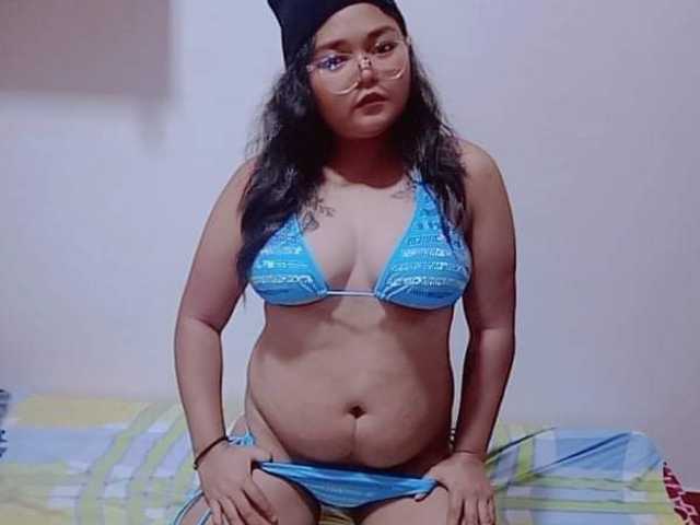 Фото профілю AsianHottie69