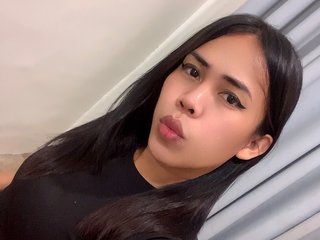 Еротичний відеочат AsianJhanna18