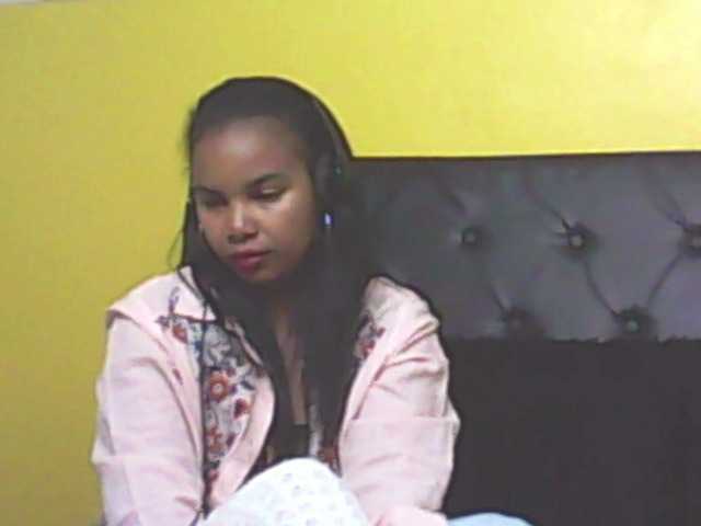 Скріншоти передачі AsmiraPink