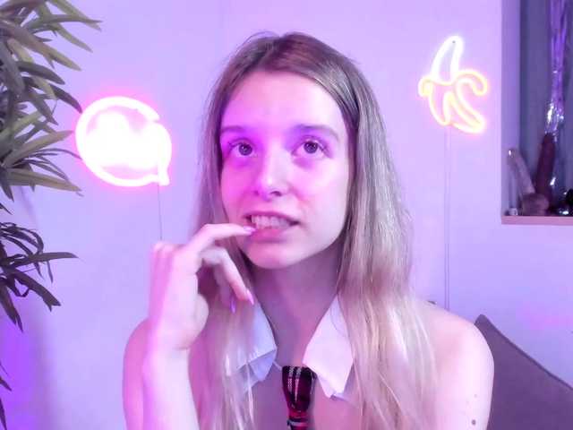 Скріншоти передачі Astrid-Moore