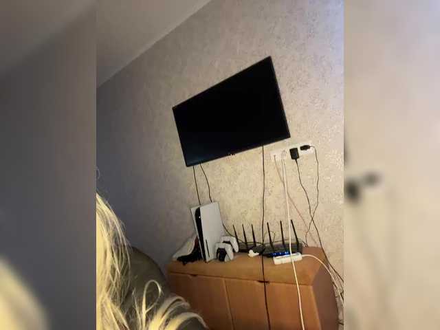Скріншоти передачі AsyaSamka
