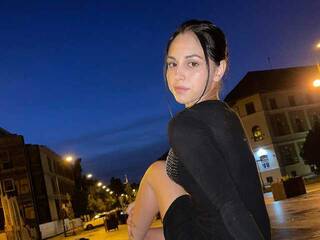 Еротичний відеочат AudreeyBitoni