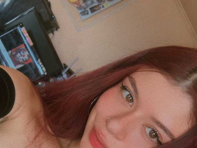 Фото профілю Aura-Moon