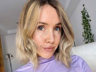 Еротичний відеочат aurybunnyx