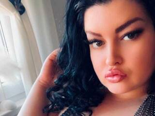 Еротичний відеочат AvaMelony