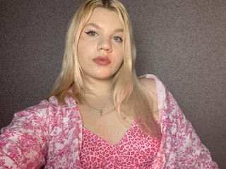 Еротичний відеочат Aveblonde