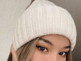 Еротичний відеочат azzujia