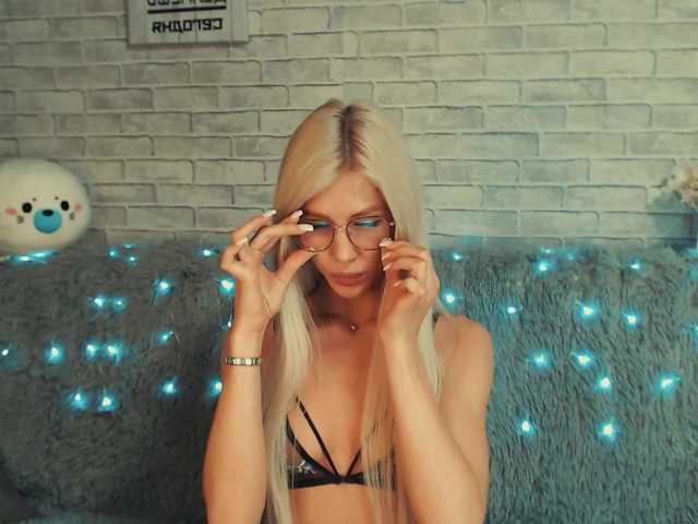 Фотографії MaripoSSa69 Blowjob for 150 tokens (today only)❤