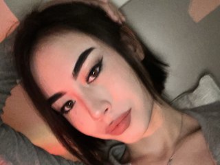 Еротичний відеочат BadAsianBaby