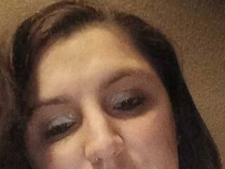 Еротичний відеочат Badmommy