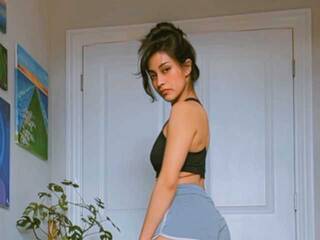 Еротичний відеочат Bambixo