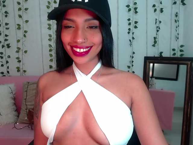 Фотографії Barbiedeluca I want to fill your whole face with my sweet juicy squirt ♥ 444 ♥ Goal: Plug Anal