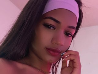 Еротичний відеочат BarbieHotLaura