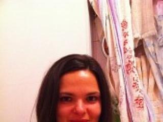 Еротичний відеочат basira28