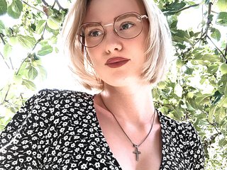 Еротичний відеочат BEAUTIFUL-HALO