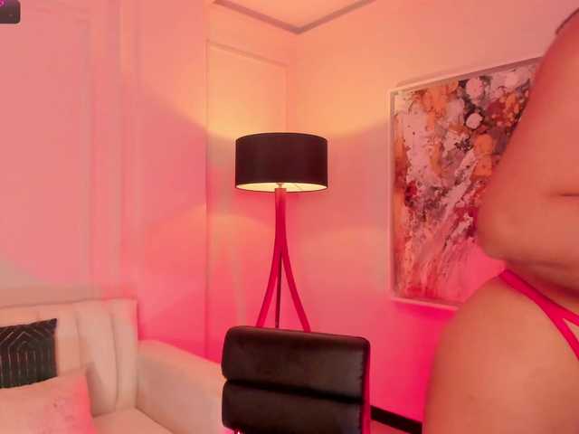 Скріншоти передачі BeccaRoberts