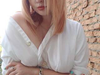 Еротичний відеочат Beginning