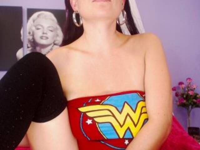 Скріншоти передачі Bellaknoxx