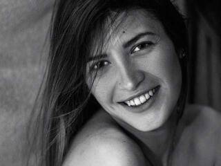 Еротичний відеочат BellaMitcher1