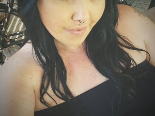 Еротичний відеочат -BonnieBlack-