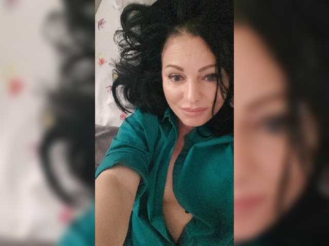 Скріншоти передачі Belle2u