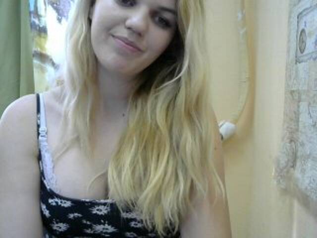 Скріншоти передачі BellyBella