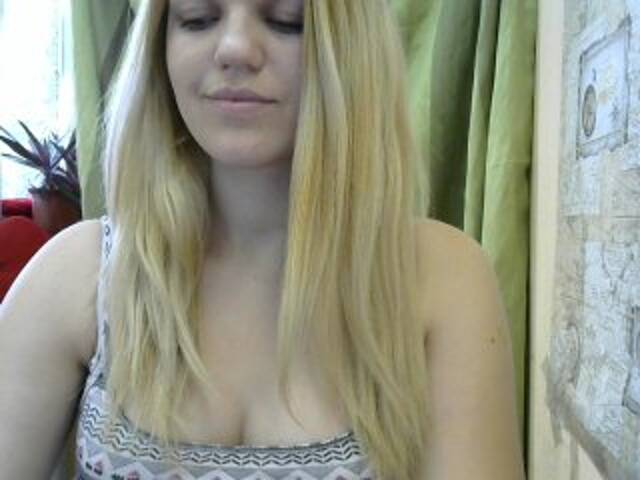 Скріншоти передачі BellyBella