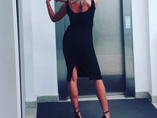 Еротичний відеочат Besttpussyyy