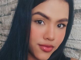 Еротичний відеочат Bicky24